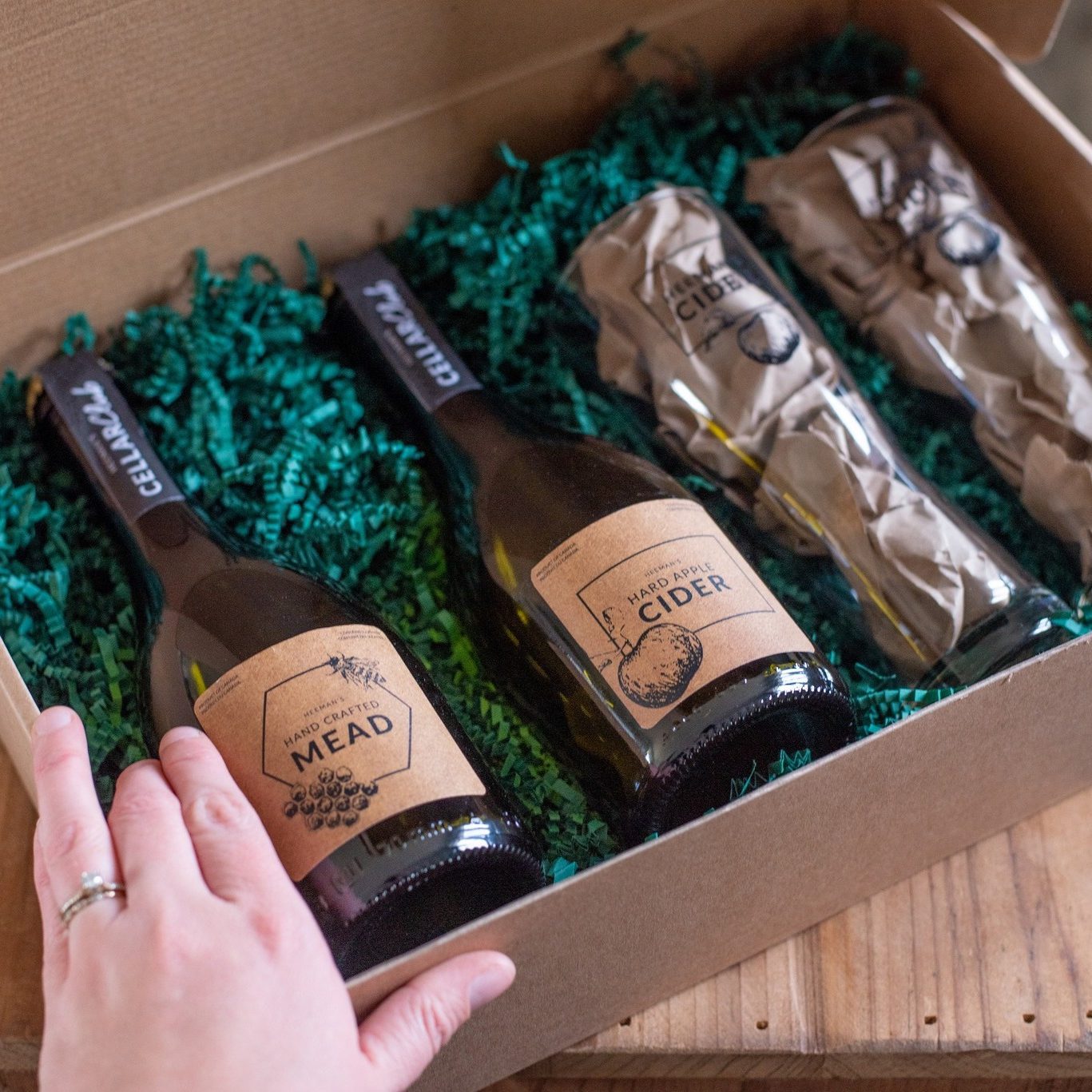 heemans cellar club box