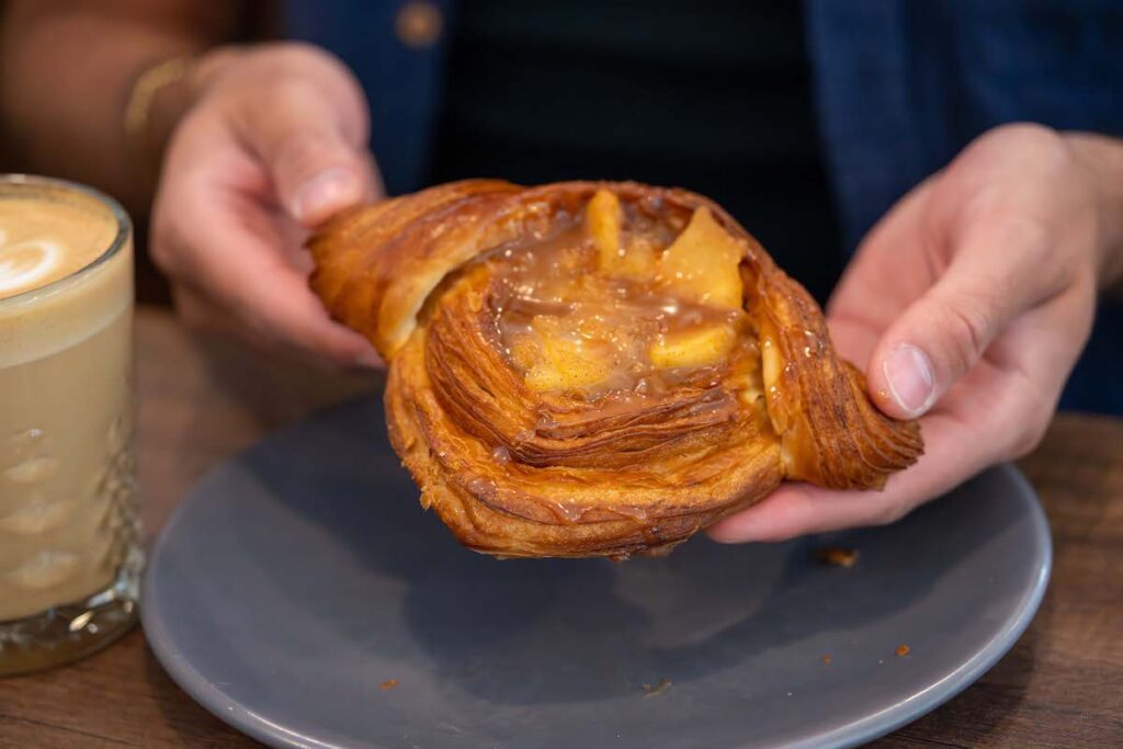 apple-stuffed croissant